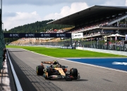 开云体育入口-索伯车队轻取迈凯伦，汉密尔顿关键制胜的简单介绍