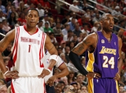 开云体育下载-鹈鹕碾压雄鹿，一场F1式年度争冠焦点战的启示