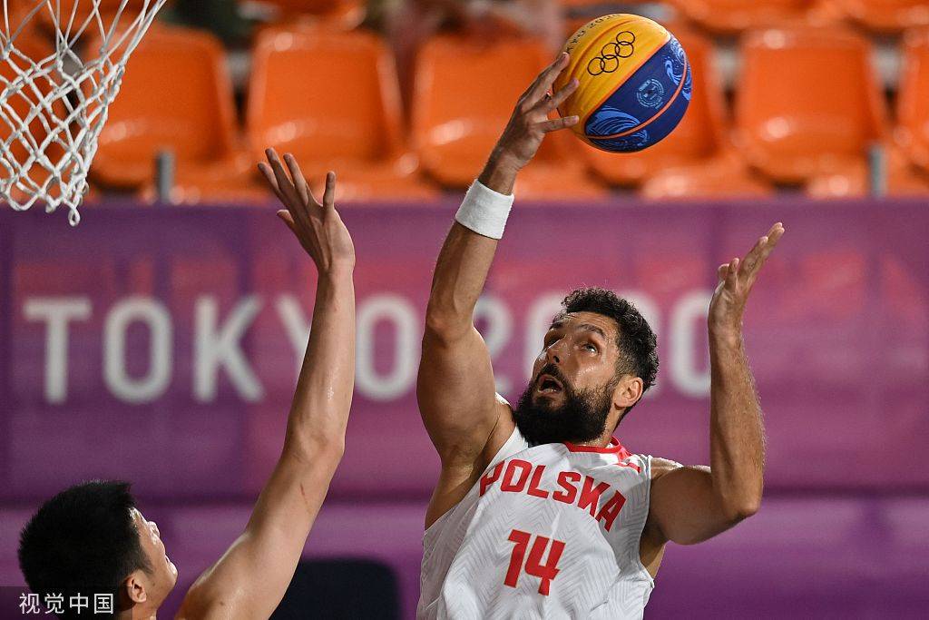 波兰乒乓球队绝杀瑞典乒乓球队，马龙三分雨点燃全场的简单介绍