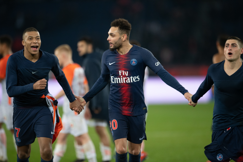 多特蒙德不敌巴塞罗那，遗憾出局