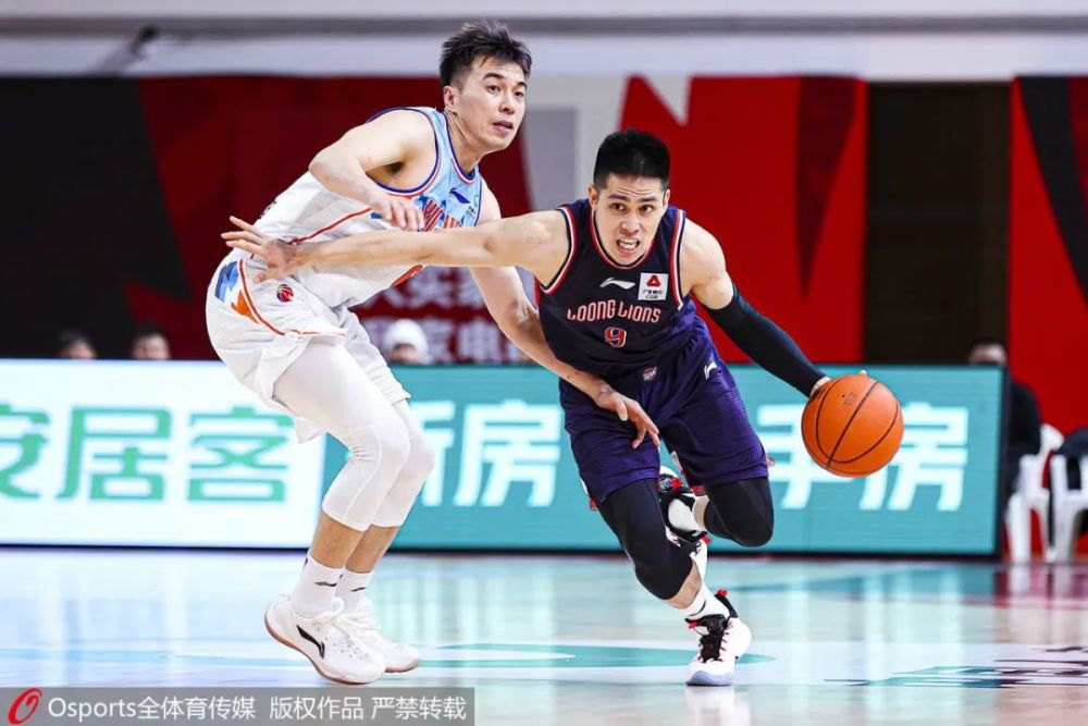 河南队客场绝杀广州队，惊险取胜的简单介绍