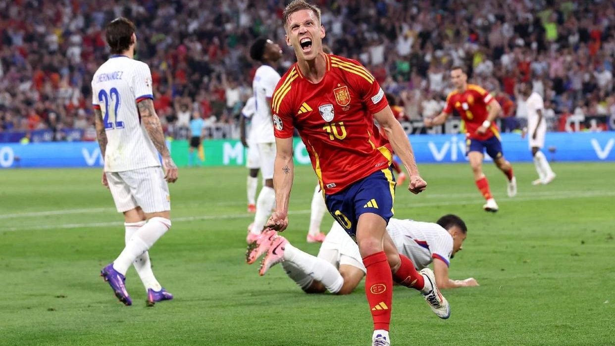 西班牙队士气高昂备战决赛!的简单介绍 西班牙队士气高昂备战决赛!的简单介绍