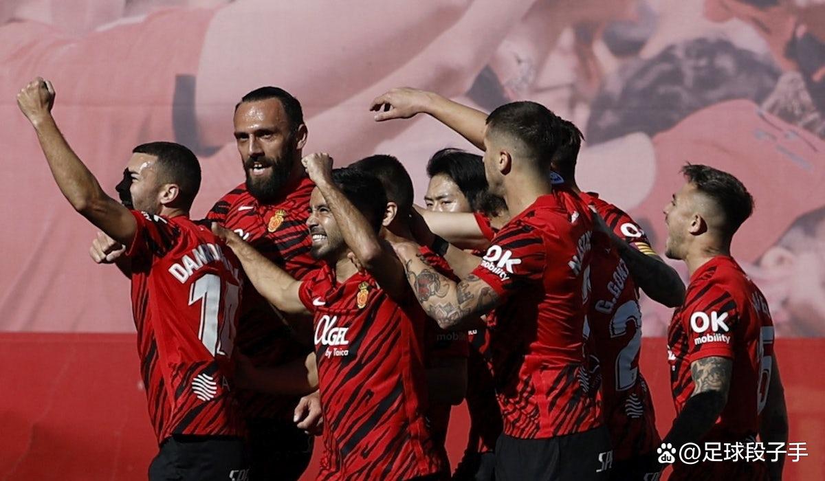 赫塔菲阵容调整,追求战术上的突破的简单介绍 赫塔菲阵容调整,追求战术上的突破的简单介绍