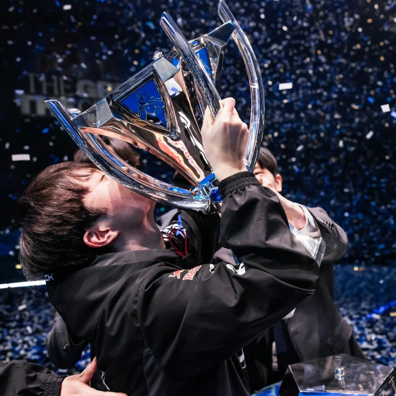 包含C9绝地反击FNC,Faker惊艳世界的词条 包含C9绝地反击FNC,Faker惊艳世界的词条