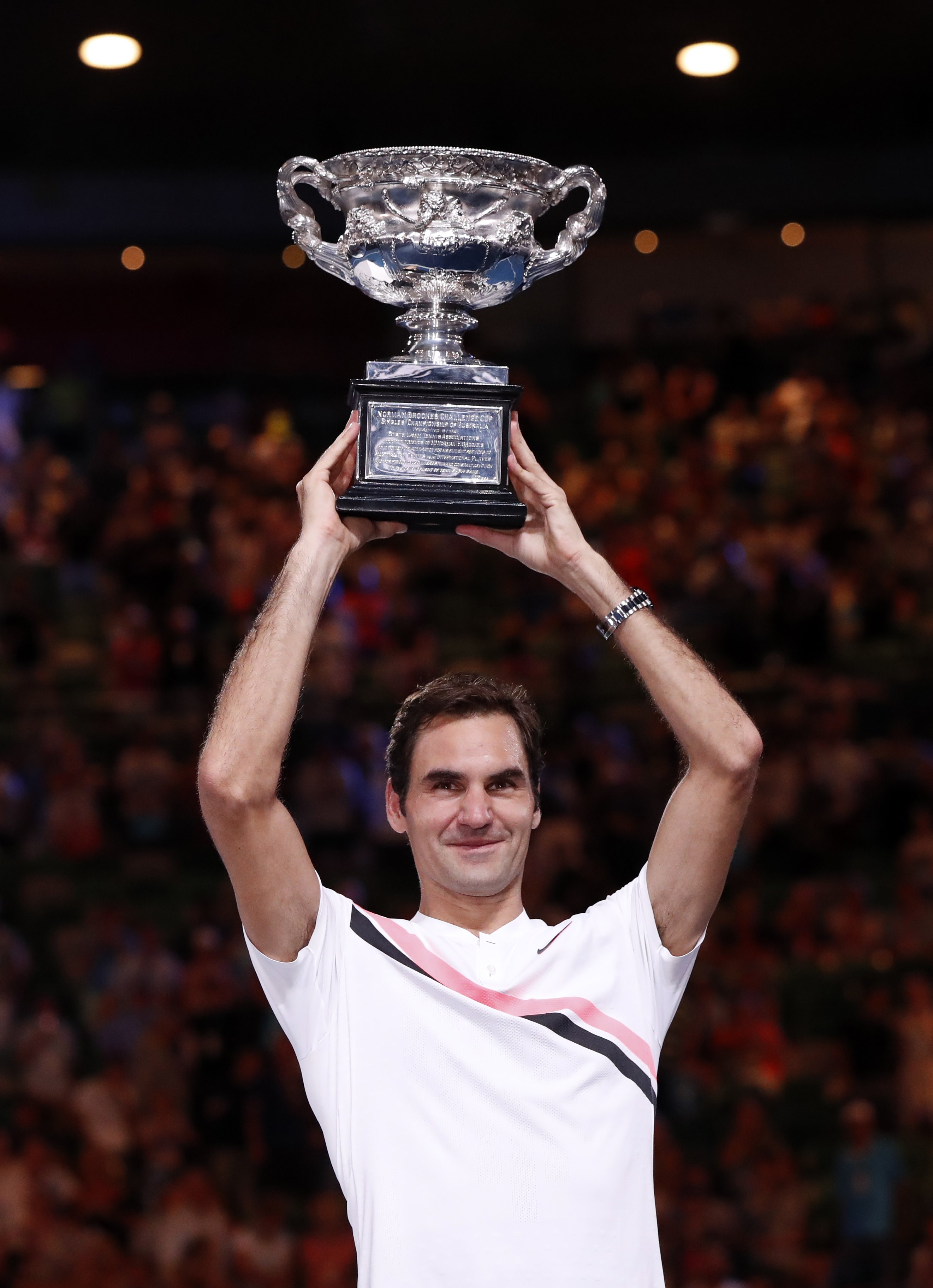 关于欧洲网球队爆冷英国网球队,费德勒送出助攻的信息 关于欧洲网球队爆冷英国网球队,费德勒送出助攻的信息