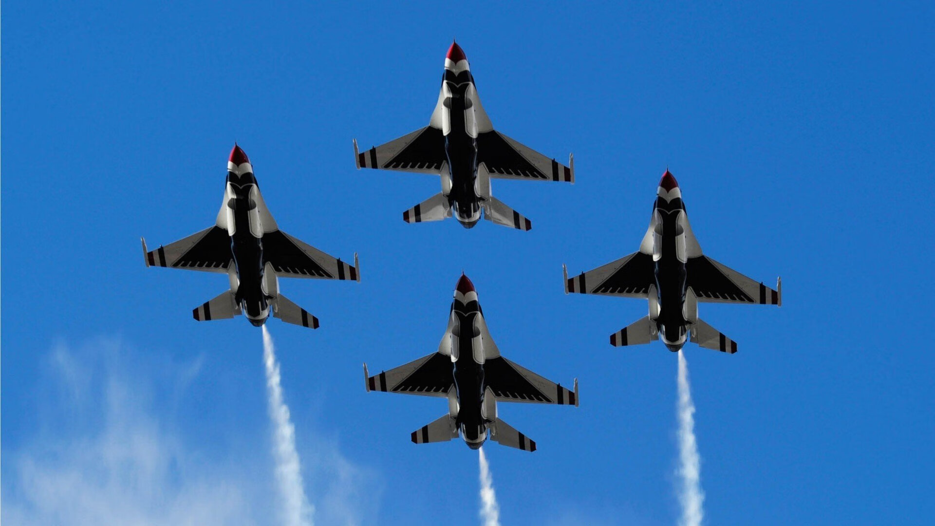 阿尔及利亚打穿瑞士防线,阿尔瓦雷斯完美发挥改写战术版图