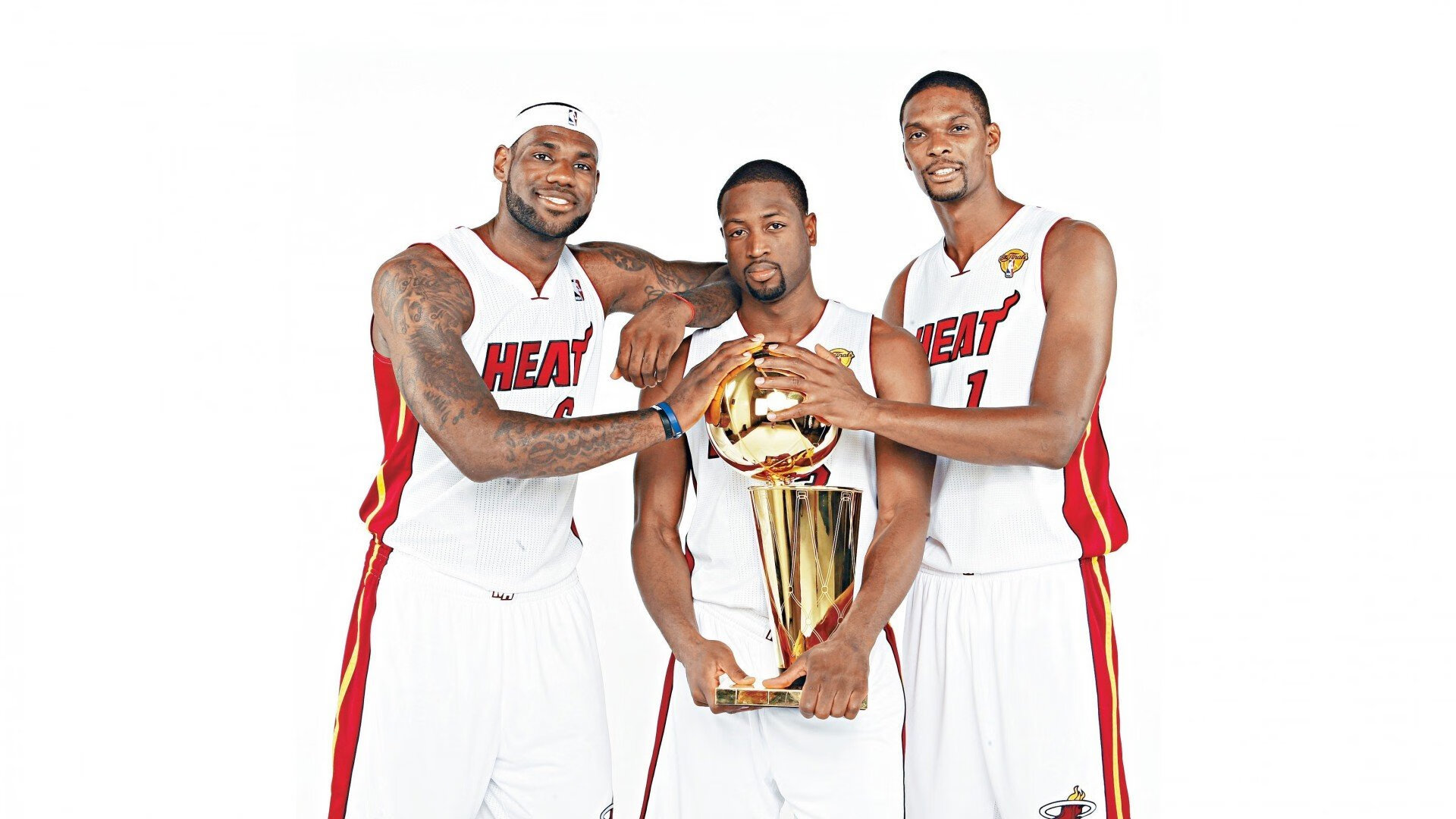 拉梅洛爆发，快船战术压制广厦队，一场现代篮球的战术博弈